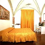 ベッド・アンド・ブレックファスト Residenza D Epoca Il Casato 3*