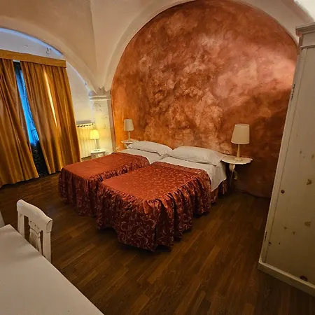 Residenza D Epoca Il Casato 3*