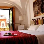 Residenza D Epoca Il Casato 3* Siena