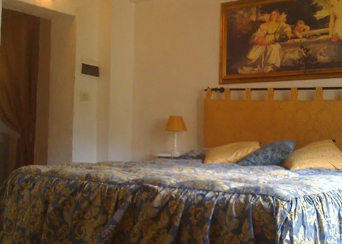 Residenza D Epoca Il Casato Bed & Breakfast 3*