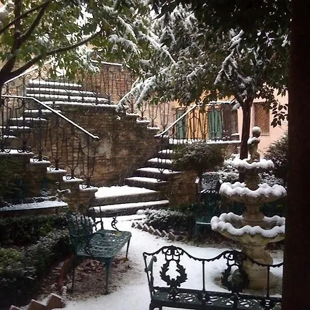 Residenza D Epoca Il Casato Alojamento de Acomodação e Pequeno-almoço 3*